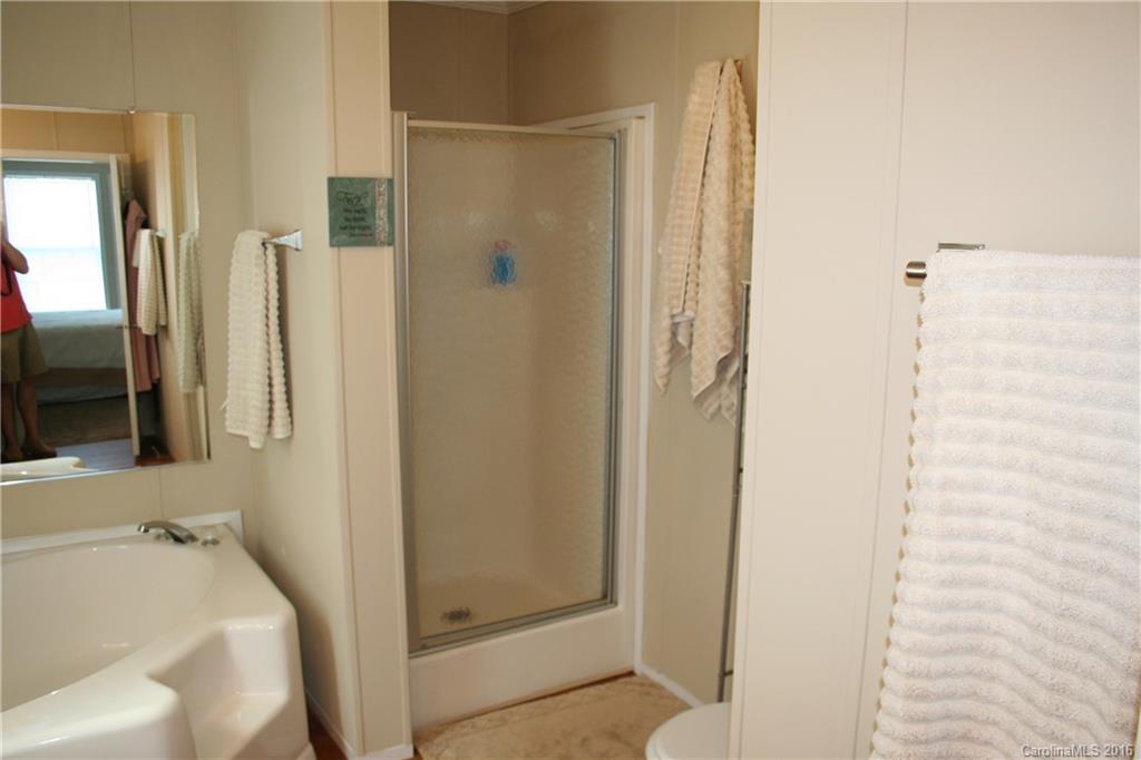 353 Pinnacle Road Kings Mountain, NC 28086 - Photo 8 of 22 Gallery Image 8