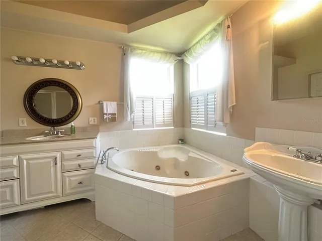 $395,000 | 3192 Oaks Bend, Bowling Green, FL 33834