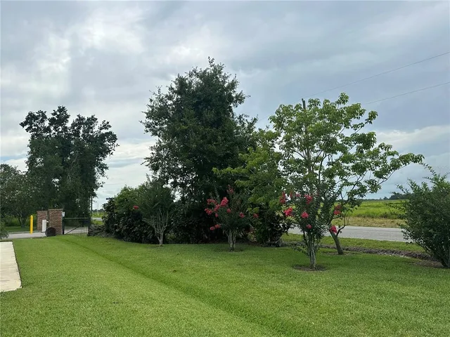 $395,000 | 3192 Oaks Bend, Bowling Green, FL 33834