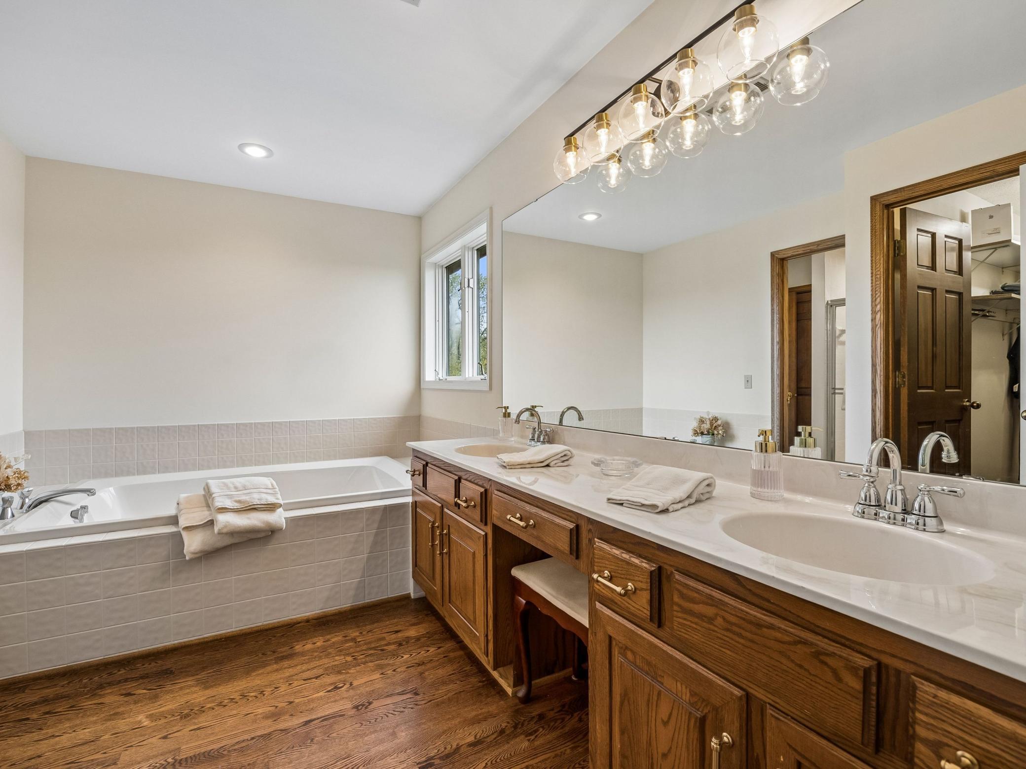 11202 Mt Curve Road Eden Prairie, MN 55347 - Photo 32 of 61