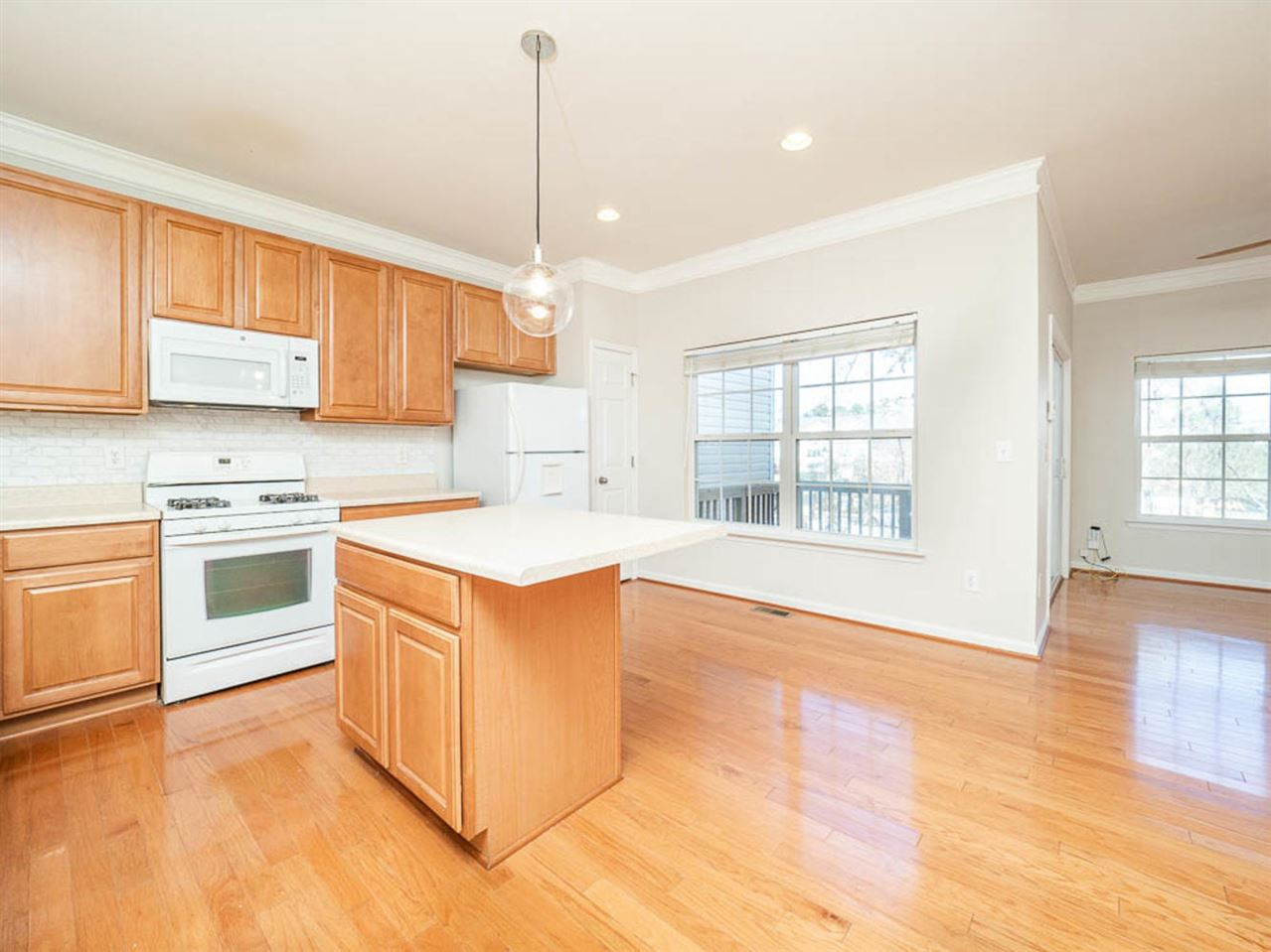 5205 Sandy Banks Road Raleigh, NC 27616 - Photo 9 of 29 Kitchen