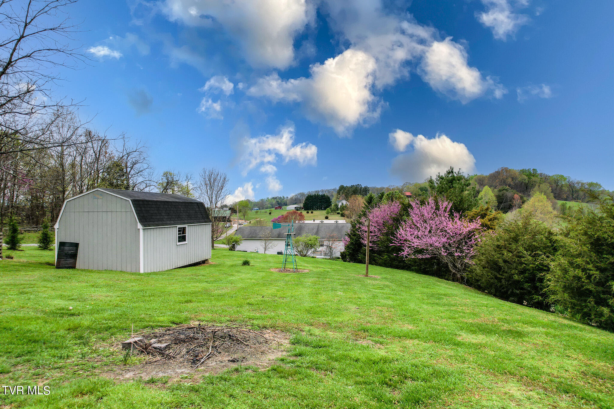 120 Pates Lane Greeneville, TN 37743 - Photo 6 of 26 DJI_0761-Edit