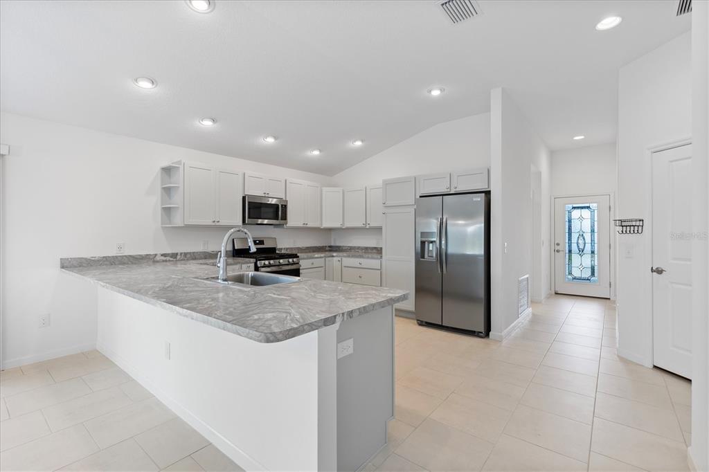 3583 Grouby Road The Villages, FL 32163 - Photo 5 of 40
