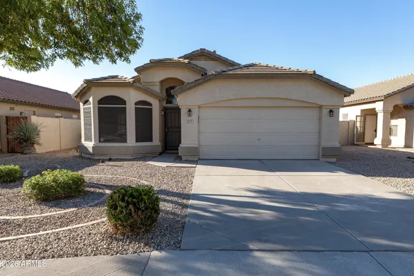 $2,495 | 1777 East Tyson Street, Gilbert, AZ 85295