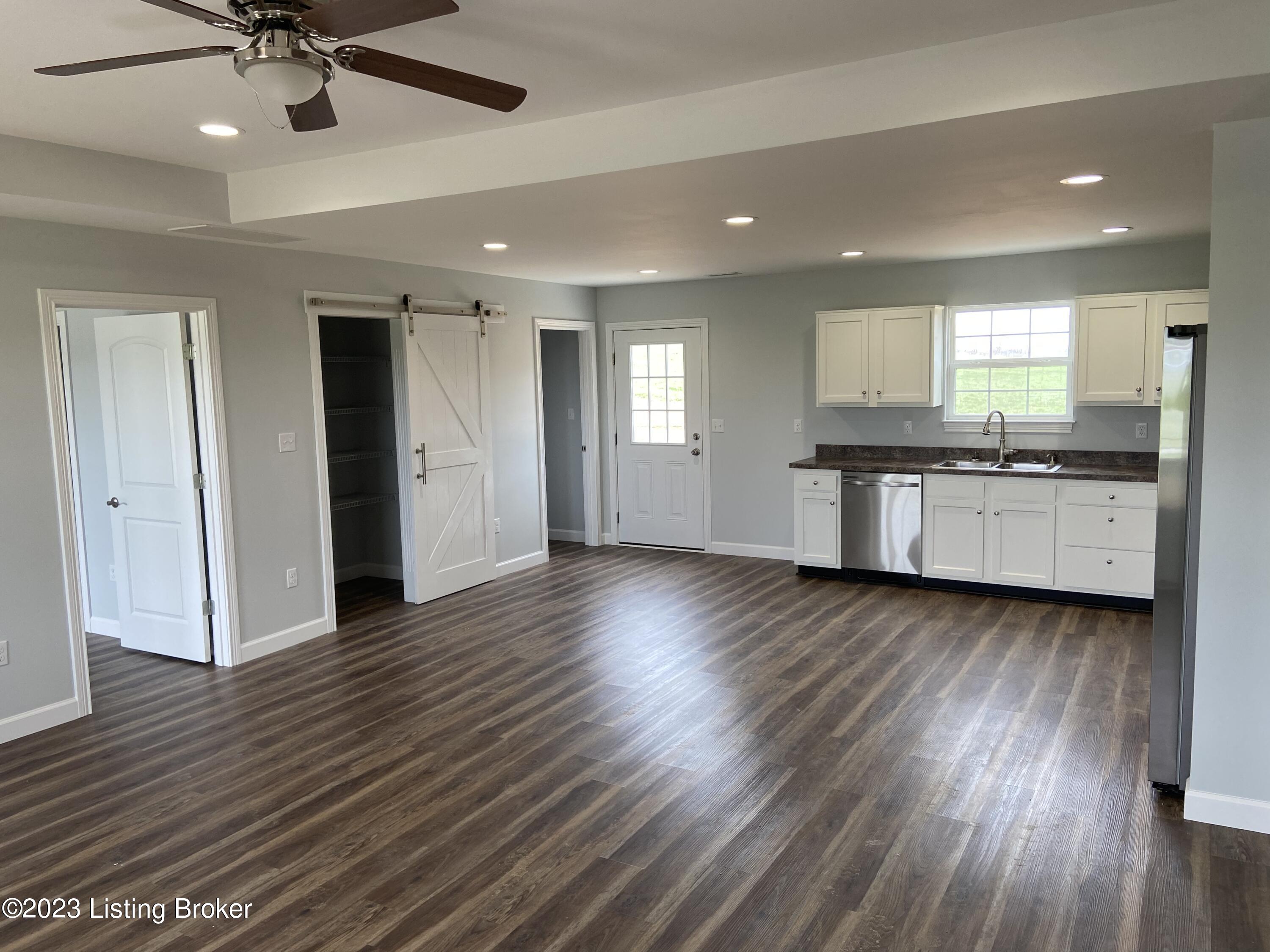 145 Gills Ridge Road Bedford, KY 40006 - Photo 4 of 26 B96B3518-4CBC-4E2B-B0A7-19DD00C5369F