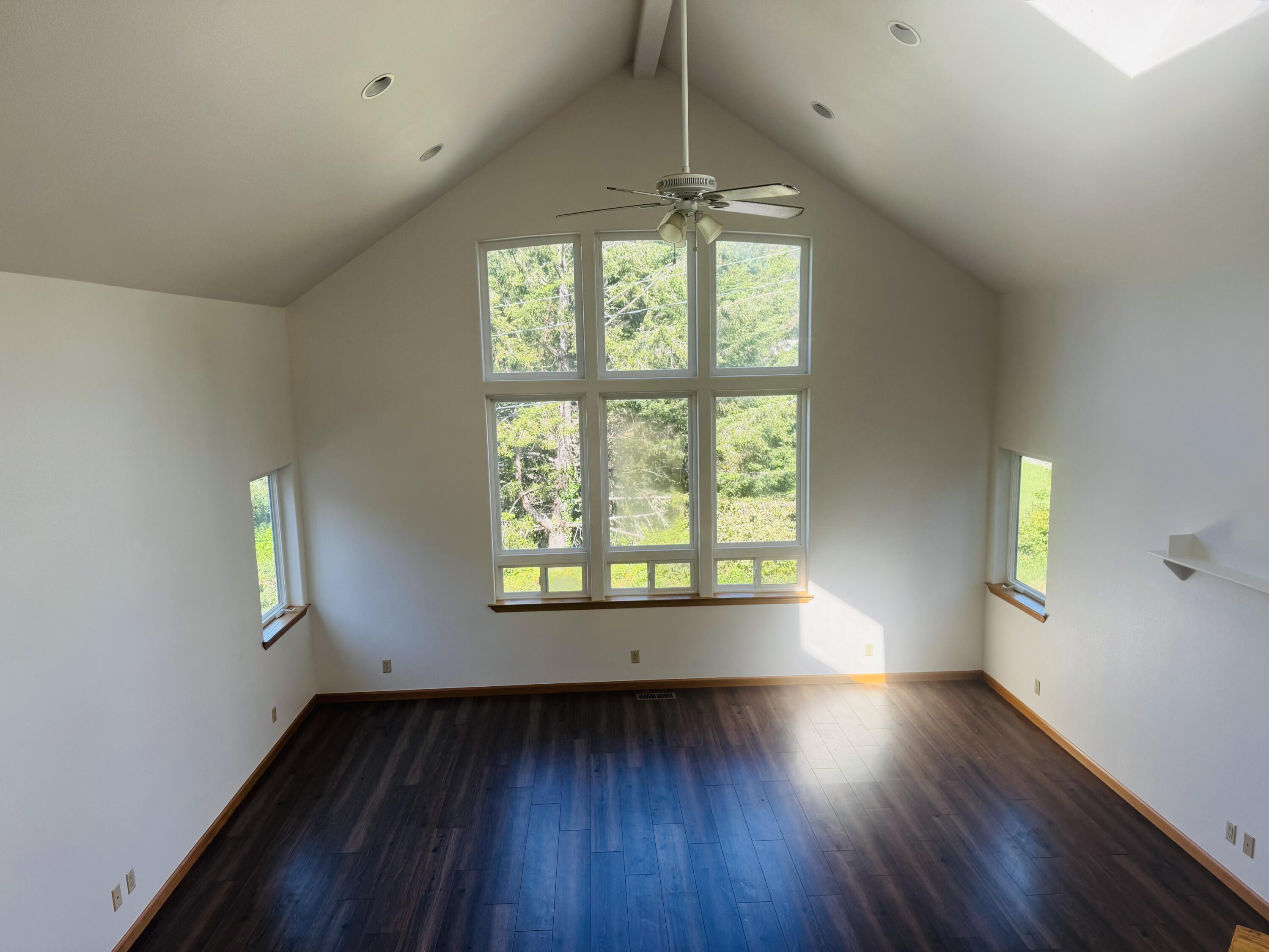77 Hickory Road Shelter Cove, CA 95589 - Photo 10 of 23