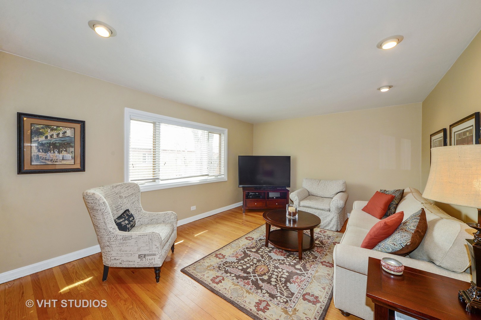8035 Lake Street, Unit 2 River Forest, IL 60305 - Photo 2 of 10
