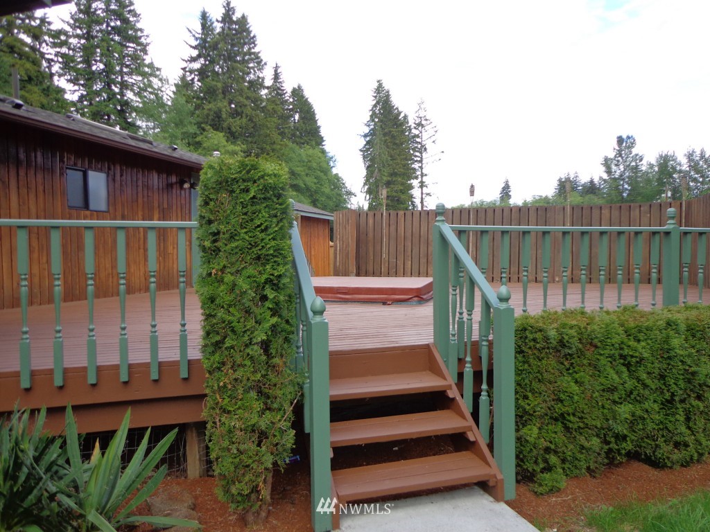 612 John Bailey Road Bothell, WA 98012 - Photo 12 of 14 Gallery Image 12