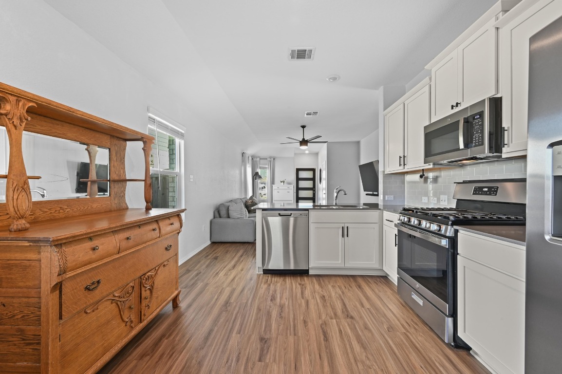 103 Canley Loop Hutto, TX 78634 - Photo 11 of 26