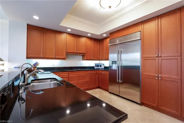 $24,500 | 8787 Bay Colony Drive, Unit 305, Naples, FL 34108