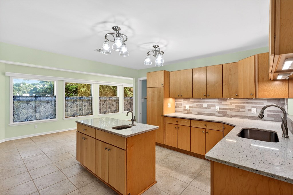 332 Cook Street St. George Island, FL 32328 - Photo 27 of 86
