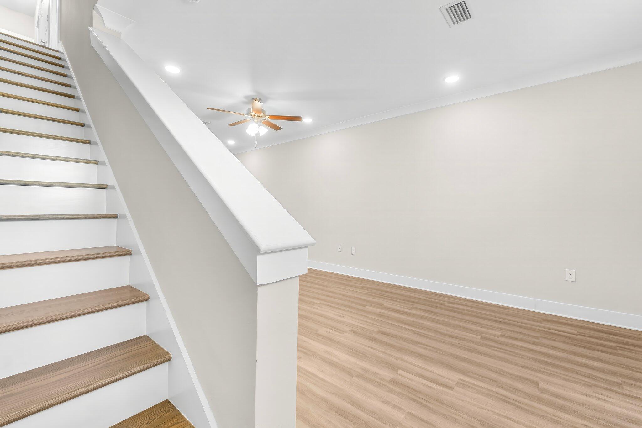 330 North Sand Palm Road, Unit VISTA Freeport, FL 32439 - Photo 6 of 38 a view of entryway