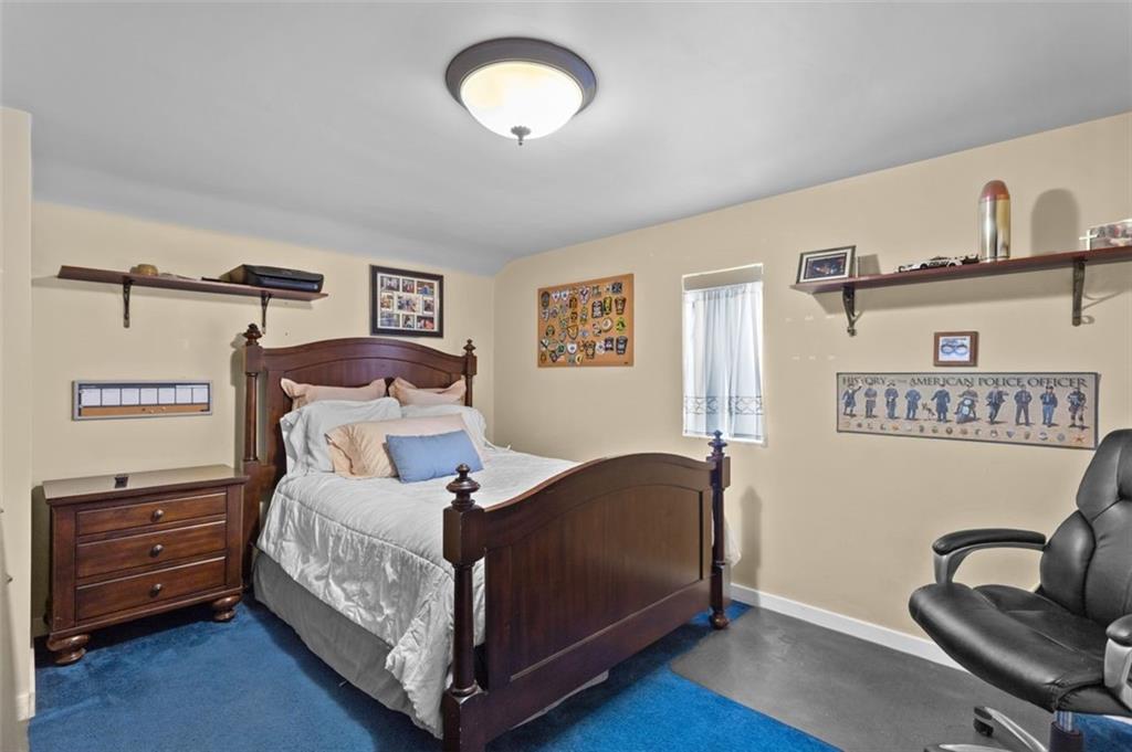 812 Rolling Rock Road Pittsburgh, PA 15234 - Photo 15 of 24 2nd Bedroom