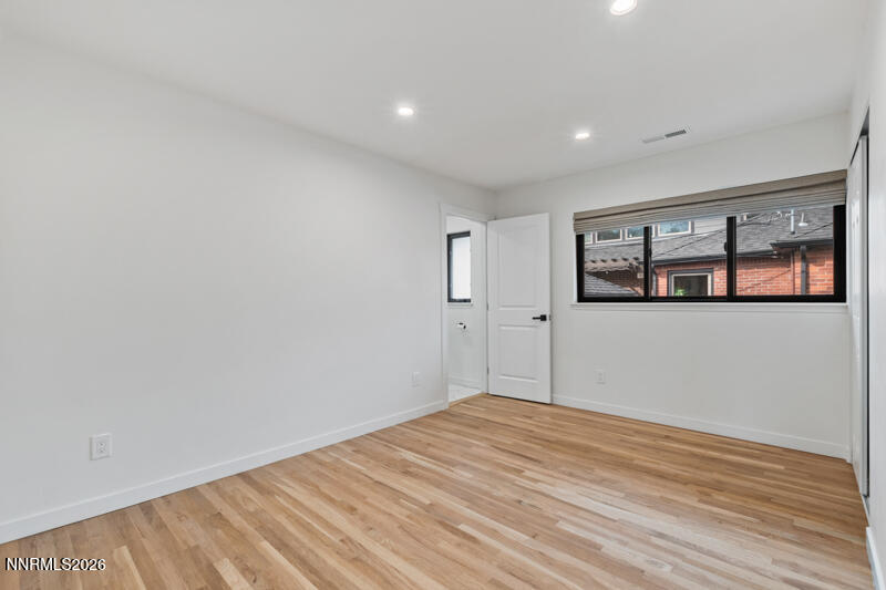 1295 Mark Twain Avenue Reno, NV 89509 - Photo 18 of 35 1295 Mark Twain Avenue (17 of 35)