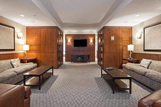 $545,000 | 3 Avery Street, Unit 903, Boston, MA 02111