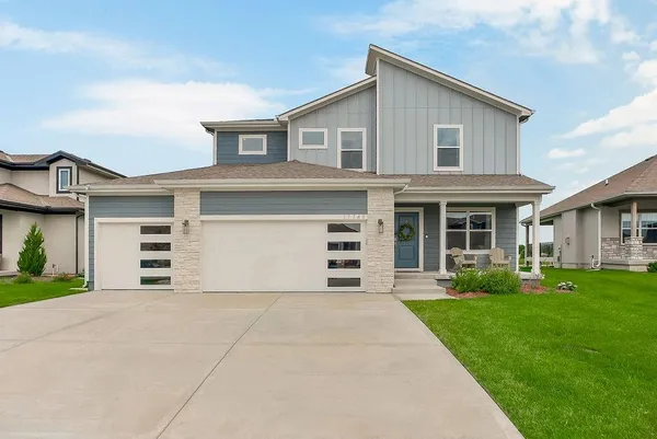 $515,000 | 17749 Greeley Street, Gardner, KS 66030
