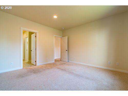 4760 Glacier Meadows Loop Springfield, OR 97478 - Photo 11 of 22