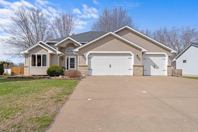 $399,000 | 899 Winter Court, River Falls, WI 54022