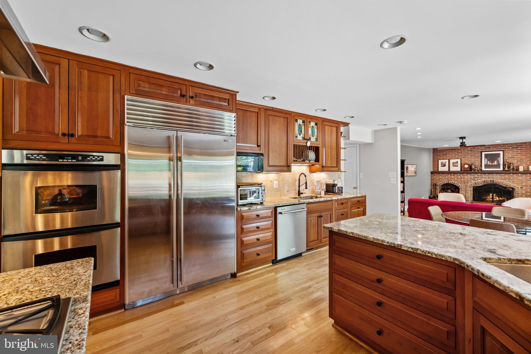 12007 Turf Lane Reston, VA 20191 - Photo 18 of 69