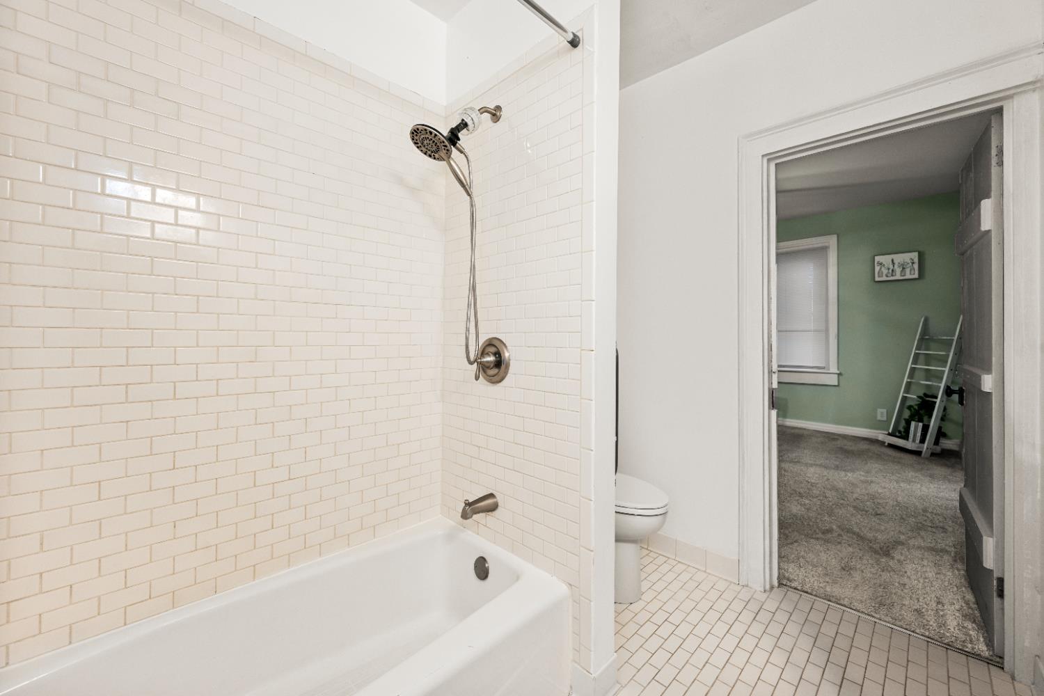 109 5th Street Aurora, IN 47001 - Photo 16 of 37