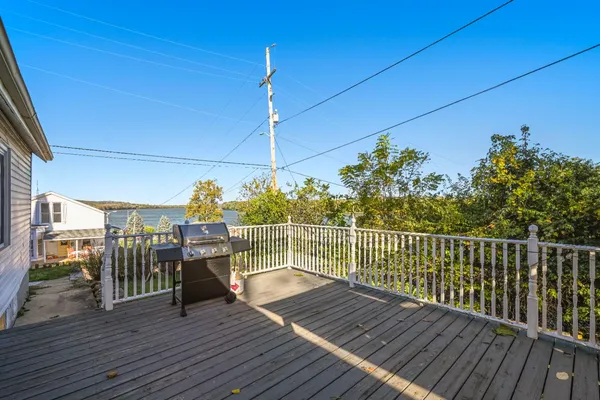 $210,000 | 109 5th Street, Aurora, IN 47001