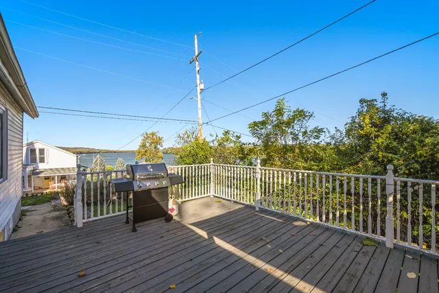 $218,900 | 109 5th Street, Aurora, IN 47001