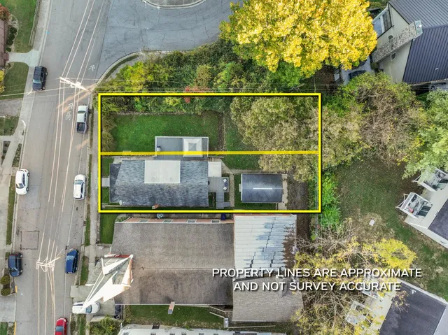 $218,900 | 109 5th Street, Aurora, IN 47001