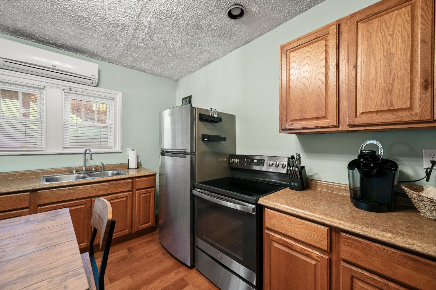 109 5th Street Aurora, IN 47001 - Photo 6 of 37