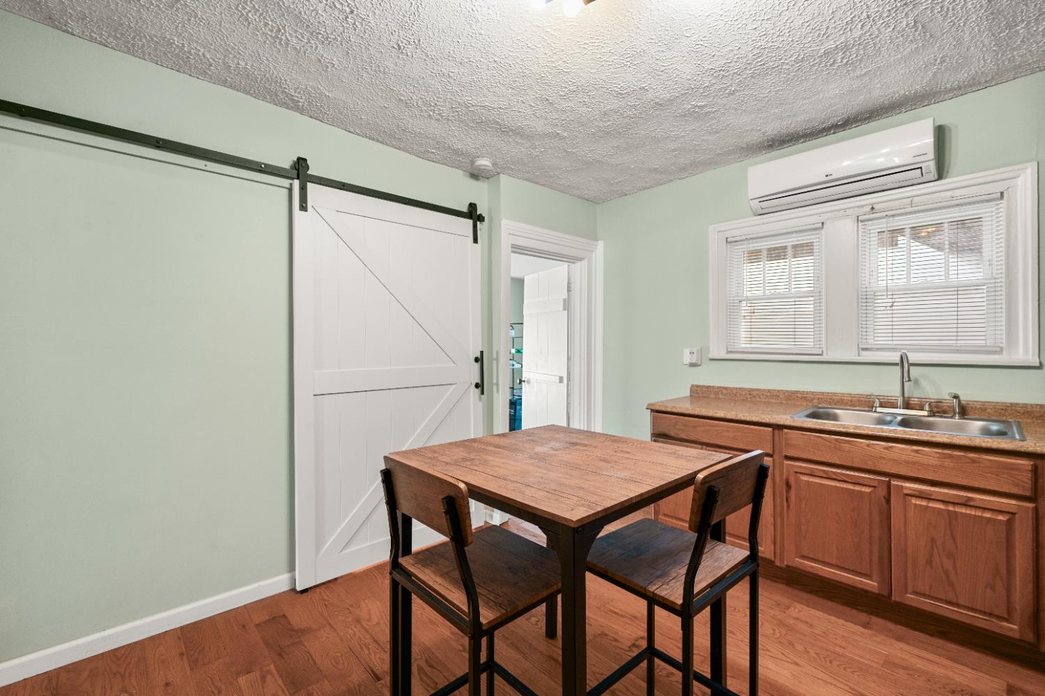 109 5th Street Aurora, IN 47001 - Photo 7 of 37