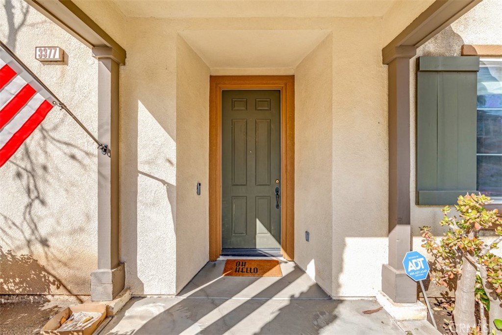 3377 Drome Lane Riverside, CA 92503 - Photo 4 of 42 Welcome Home!