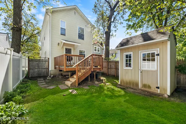 $3,000 | 105 Wayside Drive, Keyport, NJ 07735