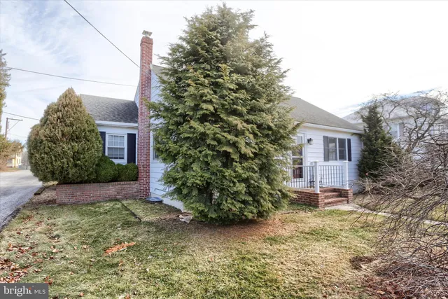 $259,900 | 302 Park Road, Valley View, PA 17983