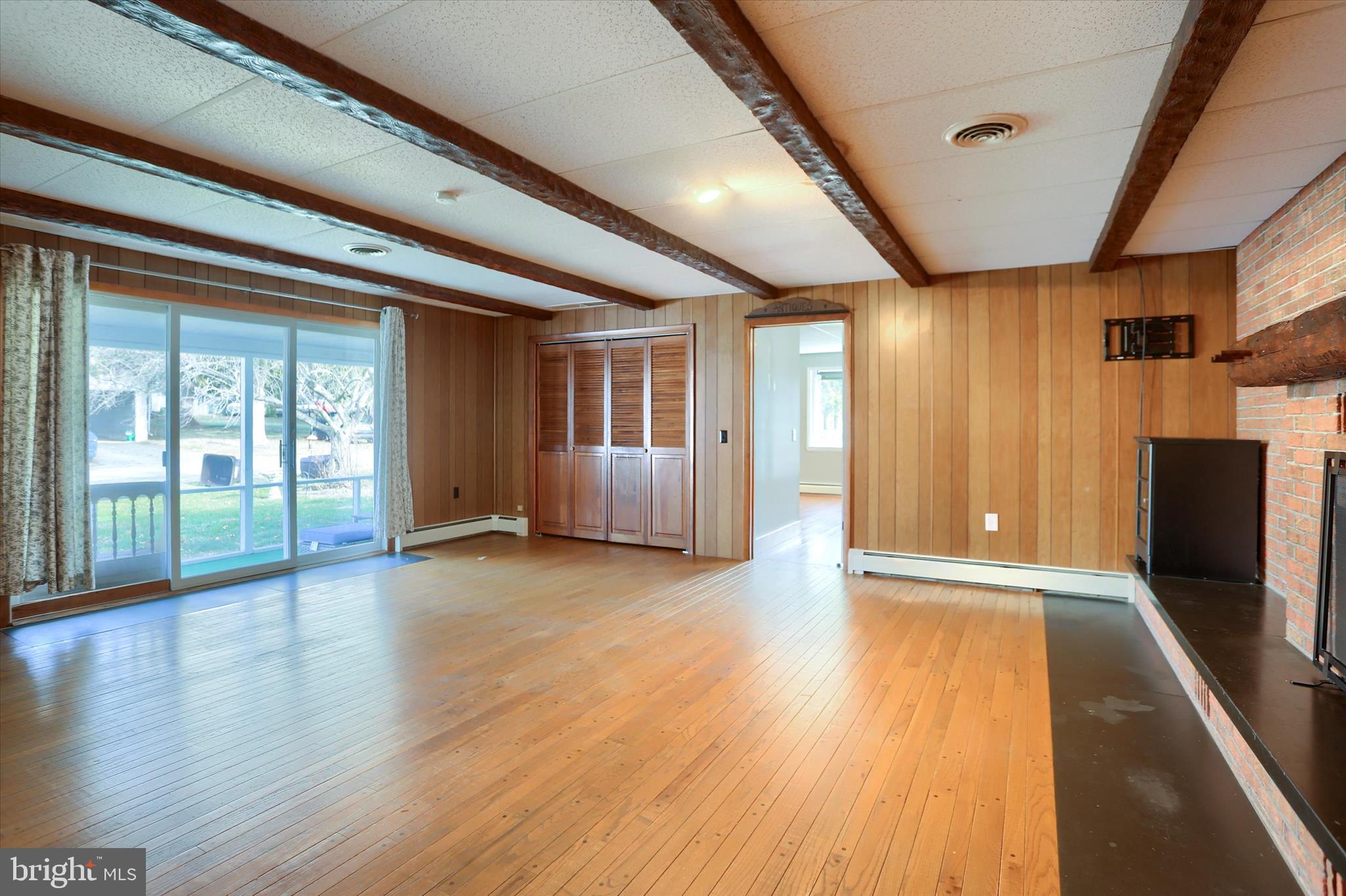 302 Park Road Valley View, PA 17983 - Photo 35 of 59 a view of an entryway with wooden floor