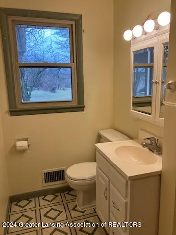 6439 Bishop Road Lansing, MI 48911 - Photo 20 of 29 original-CE552BA0-990E-4F09-8296-9439D97