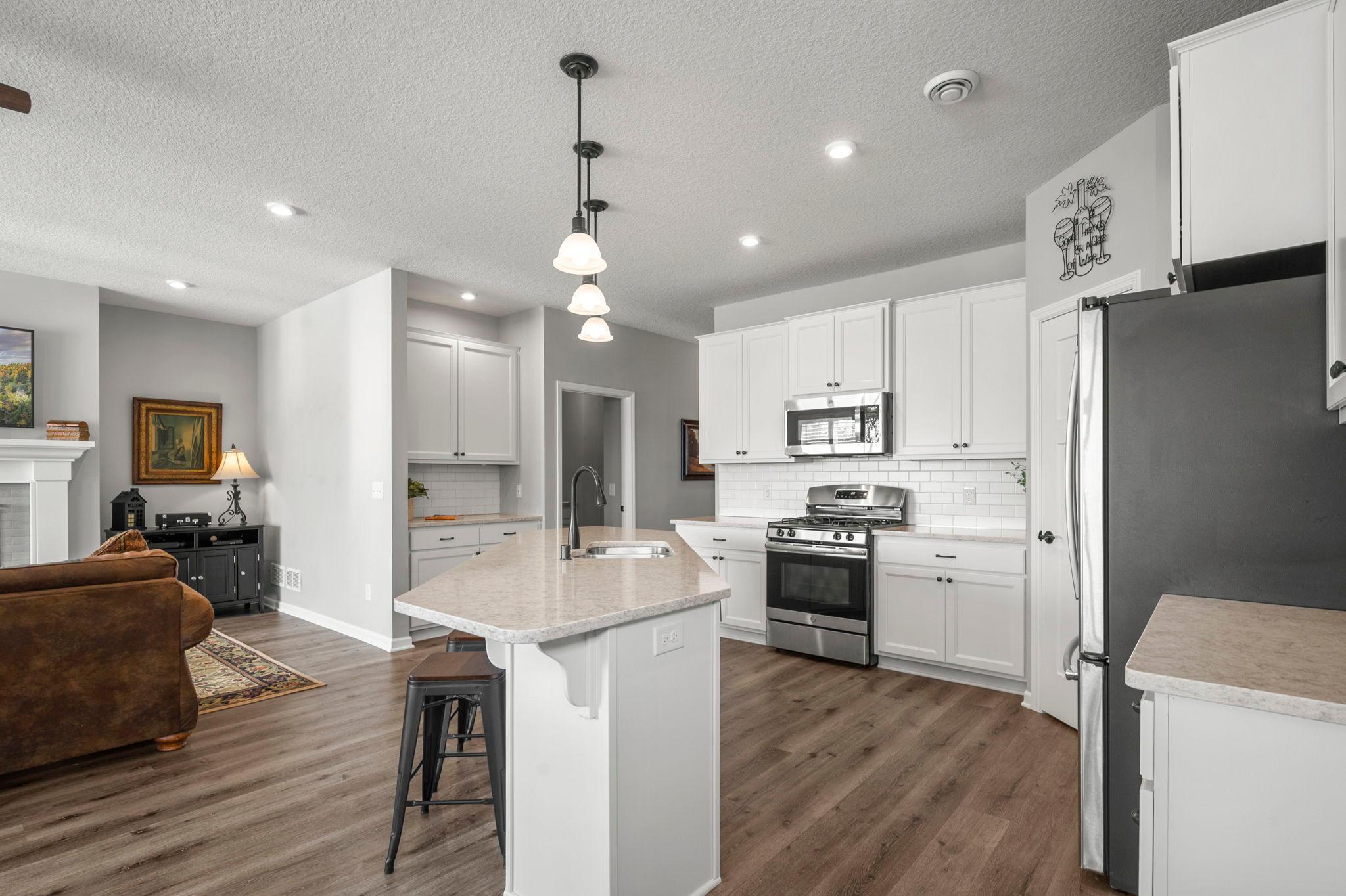 19331 74th Avenue North Corcoran, MN 55340 - Photo 9 of 22