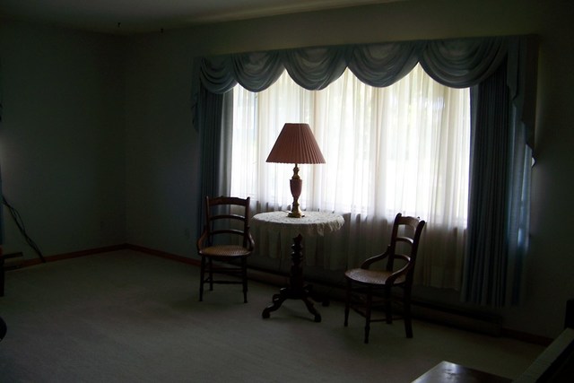 322 West Locust Street Chatsworth, IL 60921 - Photo 4 of 16 Gallery Image 4