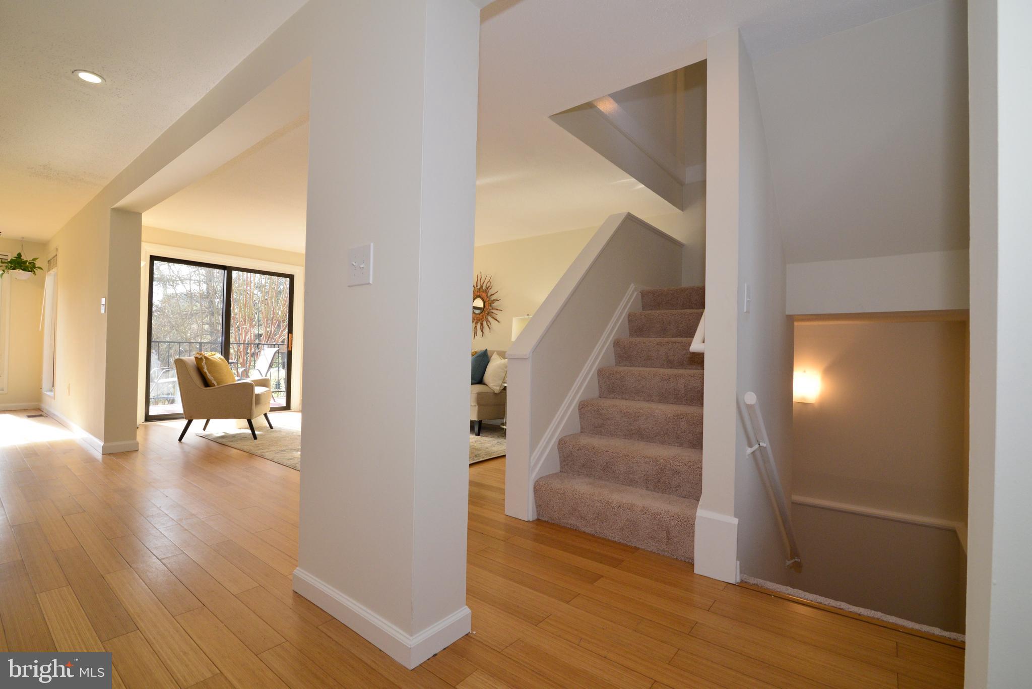 1822 North Shore Court Reston, VA 20190 - Photo 3 of 46 Gallery Image 3