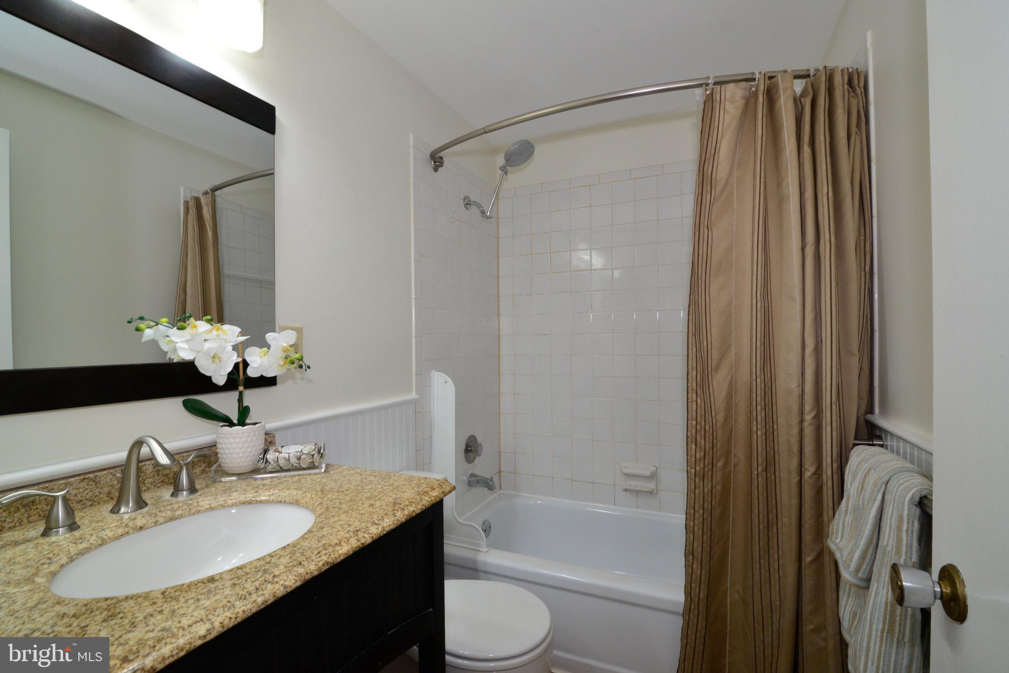 1822 North Shore Court Reston, VA 20190 - Photo 23 of 46 Gallery Image 23