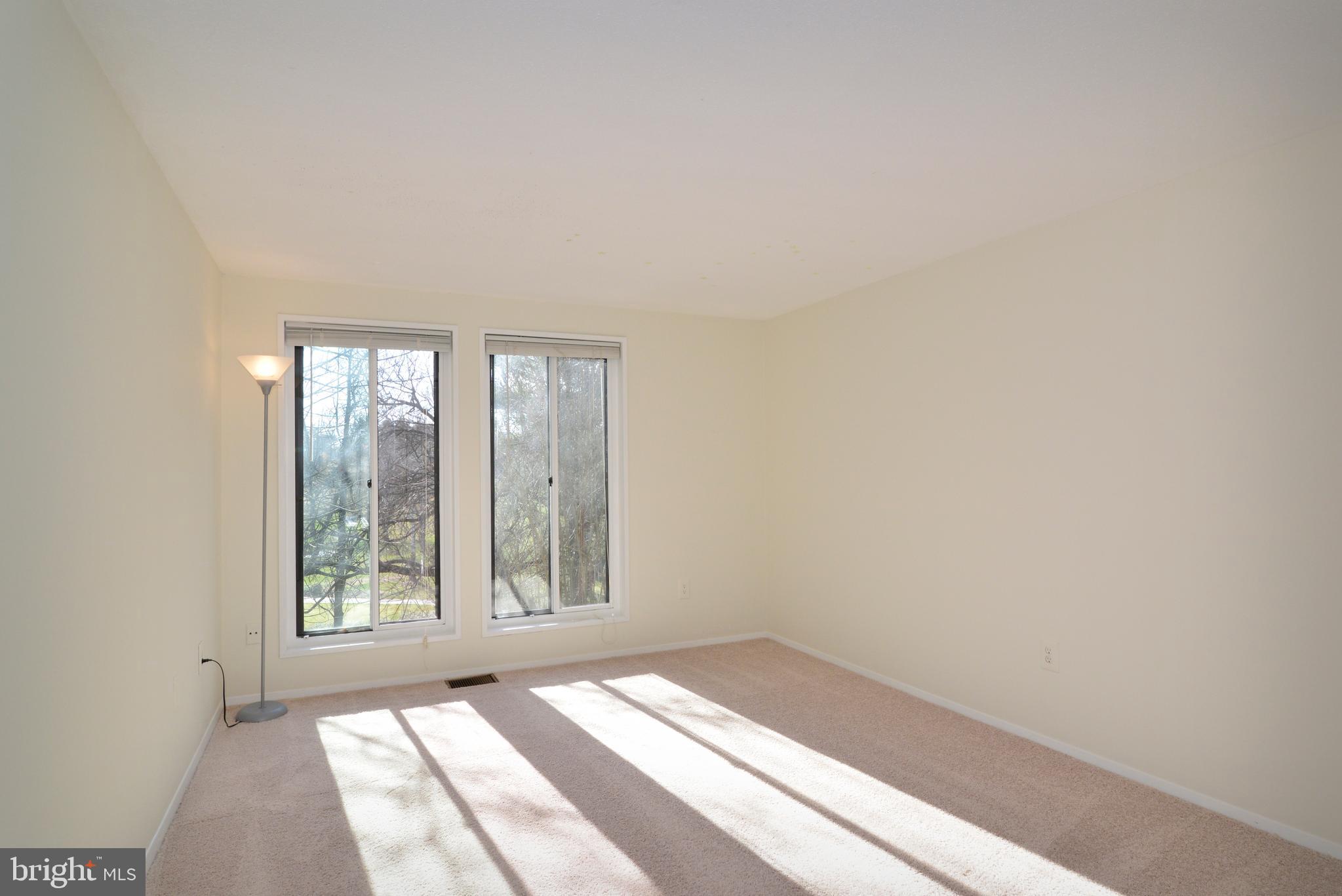 1822 North Shore Court Reston, VA 20190 - Photo 24 of 46 Gallery Image 24