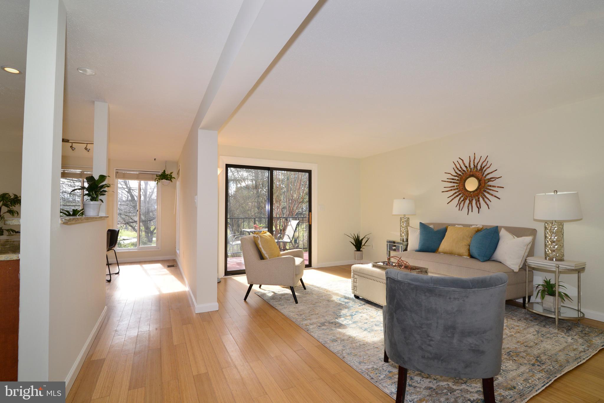 1822 North Shore Court Reston, VA 20190 - Photo 5 of 46 Gallery Image 5