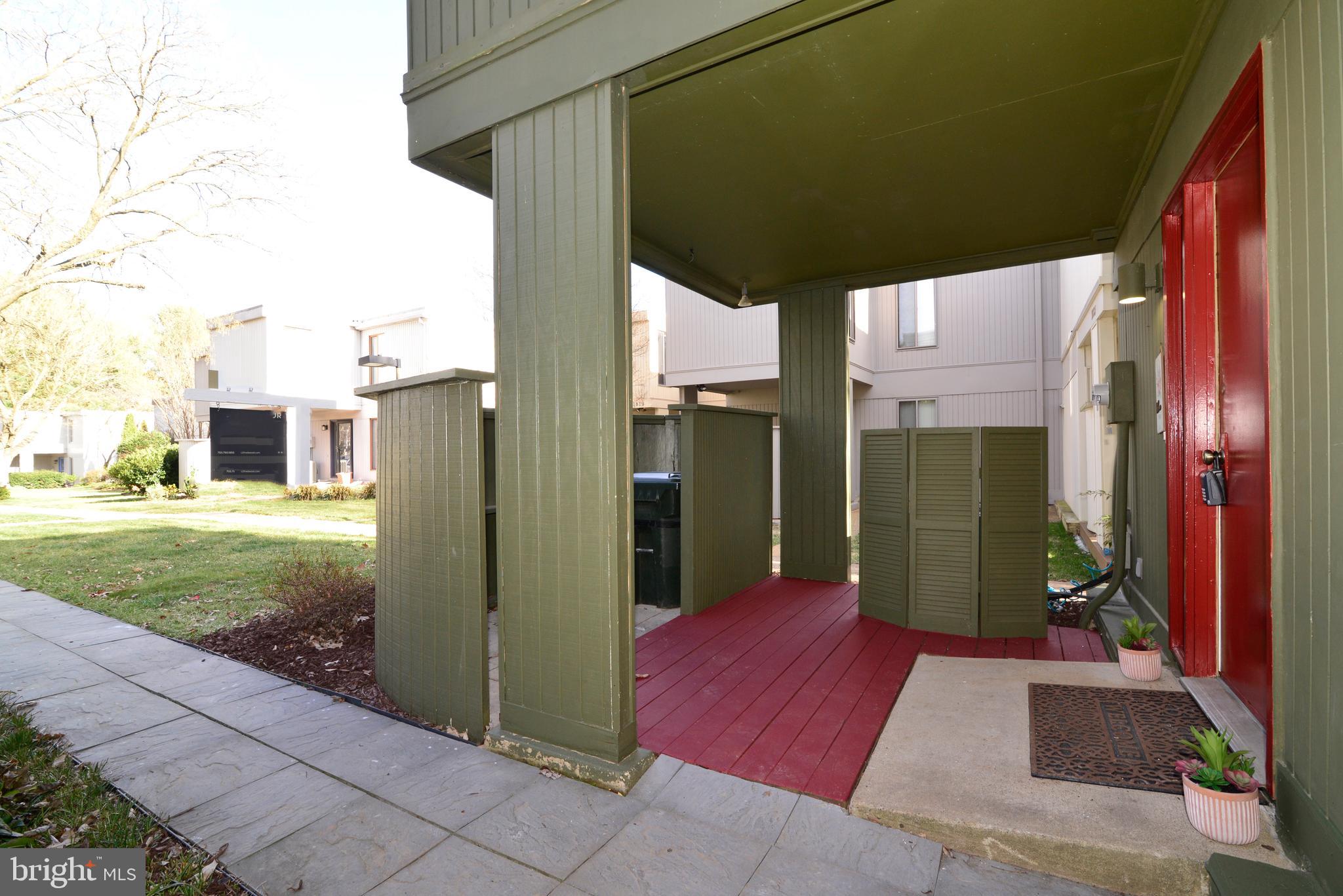 1822 North Shore Court Reston, VA 20190 - Photo 46 of 46 Gallery Image 46