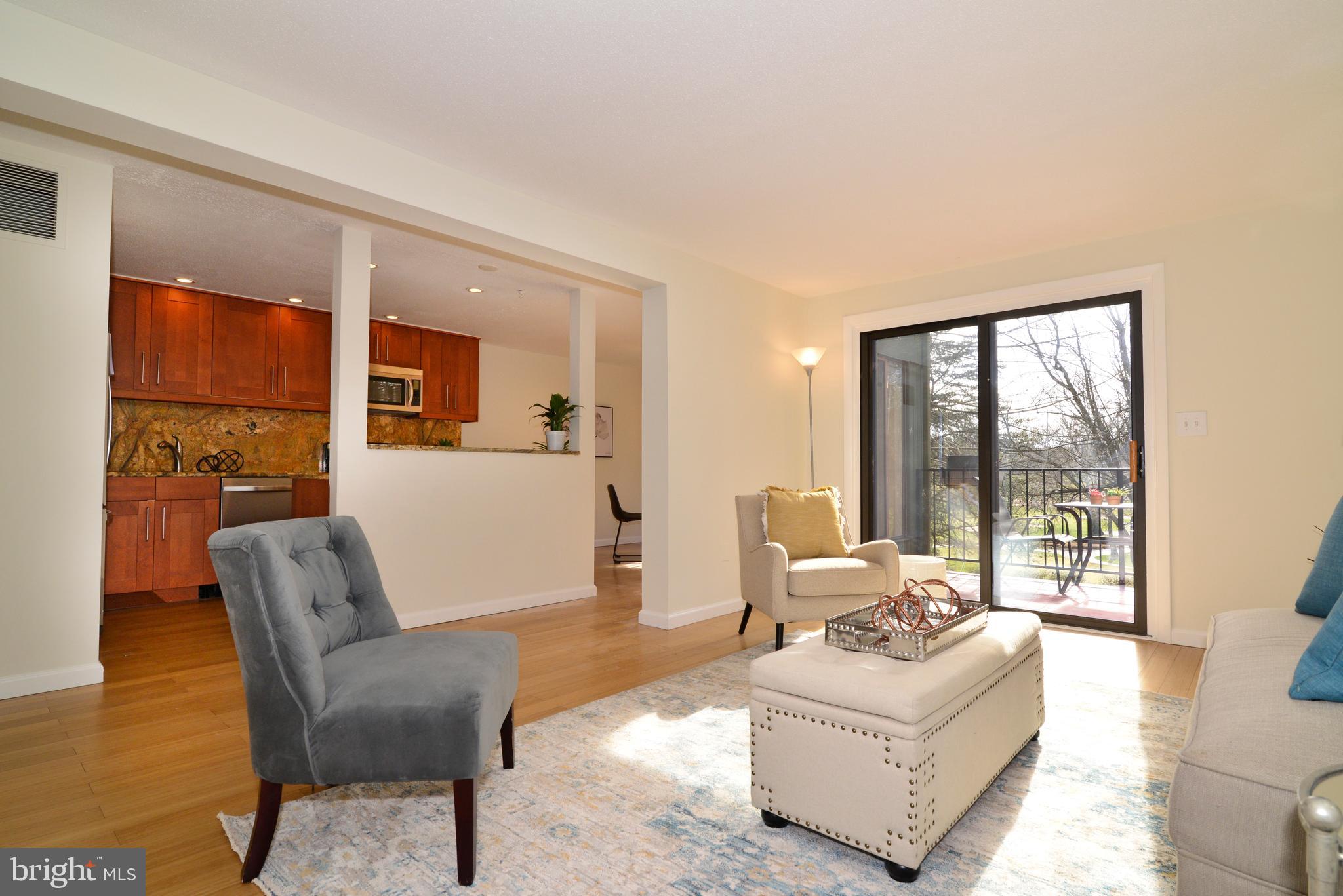 1822 North Shore Court Reston, VA 20190 - Photo 8 of 46 Gallery Image 8