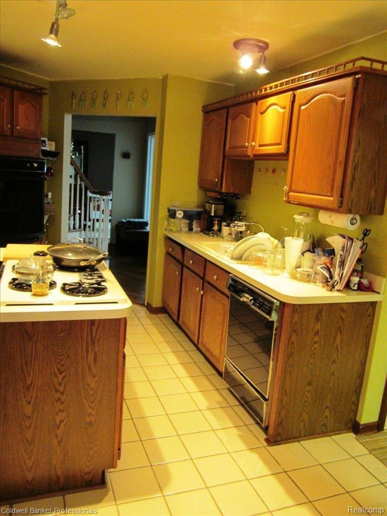 Kitchen 2