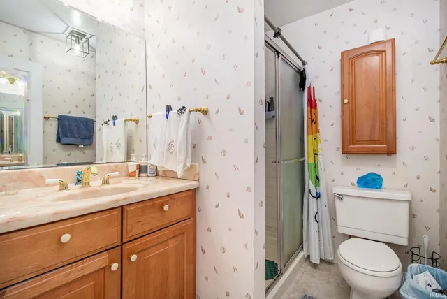 $274,900 | 11249 Hemlock Drive, Osceola, IN 46561