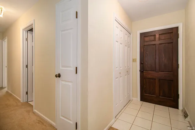 $274,900 | 11249 Hemlock Drive, Osceola, IN 46561