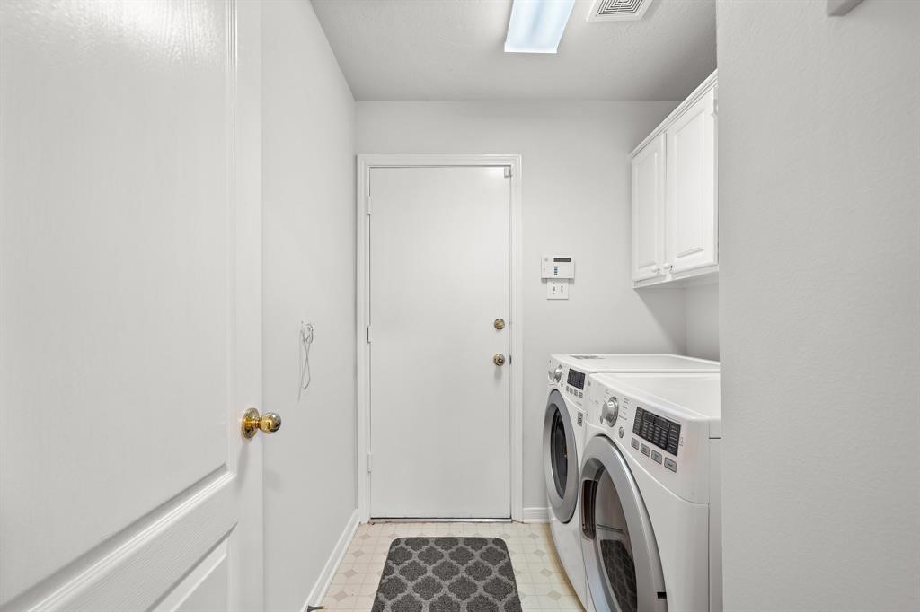 3310 Shadowchase Drive Houston, TX 77082 - Photo 14 of 17