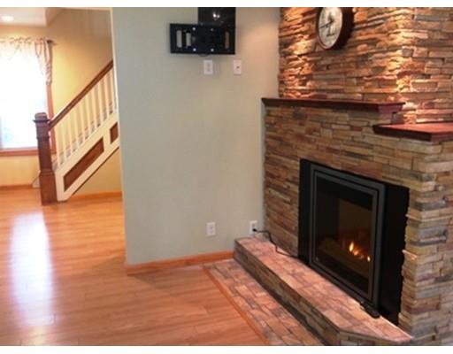 39 Rimmon Avenue Springfield, MA 01107 - Photo 5 of 19
