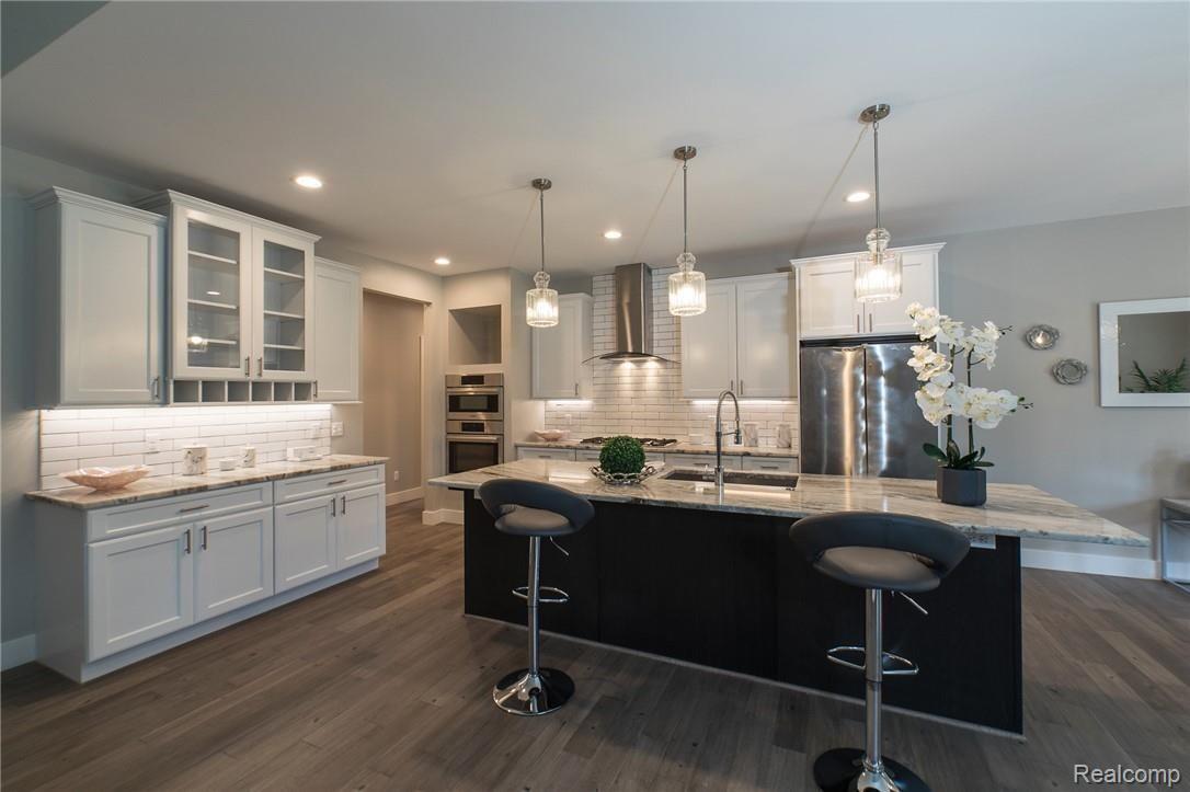 24650 Taft Road Novi, MI 48375 - Photo 8 of 30 24630Taft-8.jpg