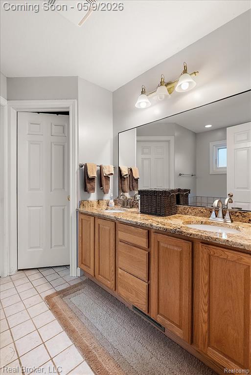1111 Elk Run Howell, MI 48843 - Photo 23 of 60