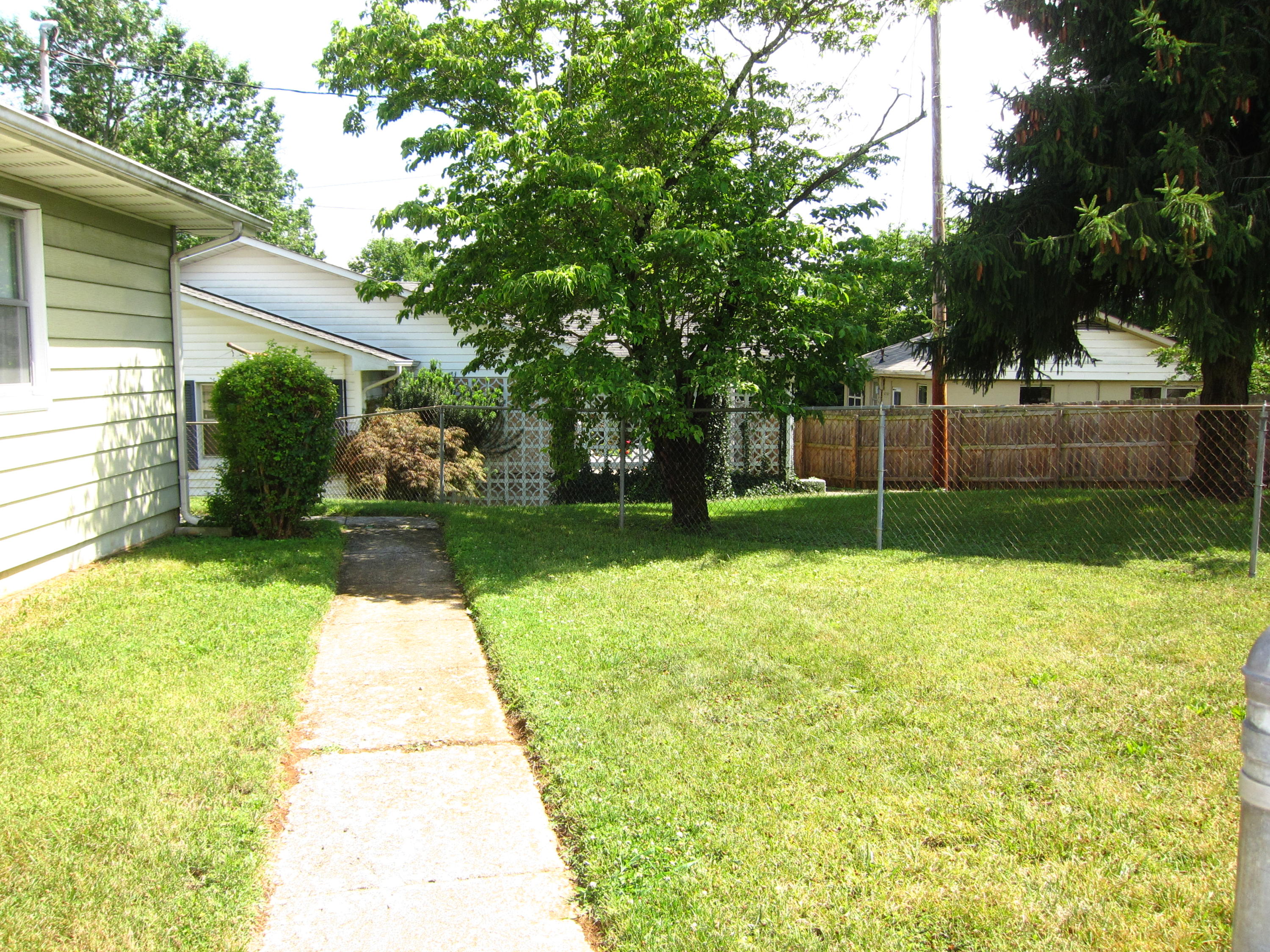 104 Piedmont Road Oak Ridge, TN 37830 - Photo 13 of 14 IMG_0084